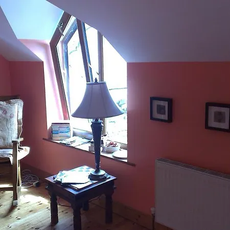 Ethan House Bed & Breakfast