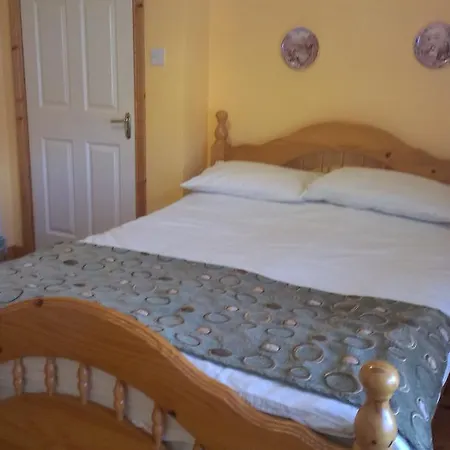 Ethan House 3*